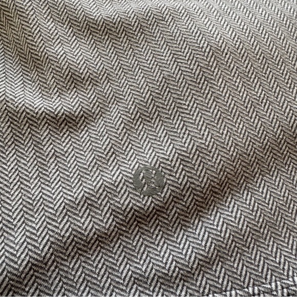 Lululemon Gray Quarter Zip Athletic Pullover Jacket - Picture 11 of 13